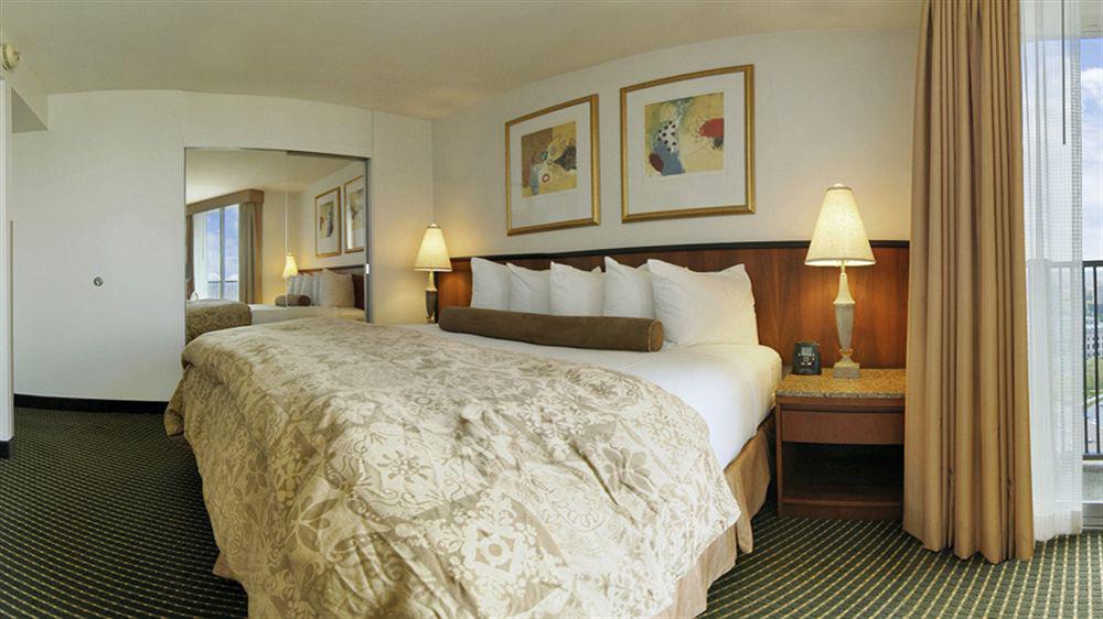 Embassy Suites Philadelphia - Center City Ngoại thất bức ảnh