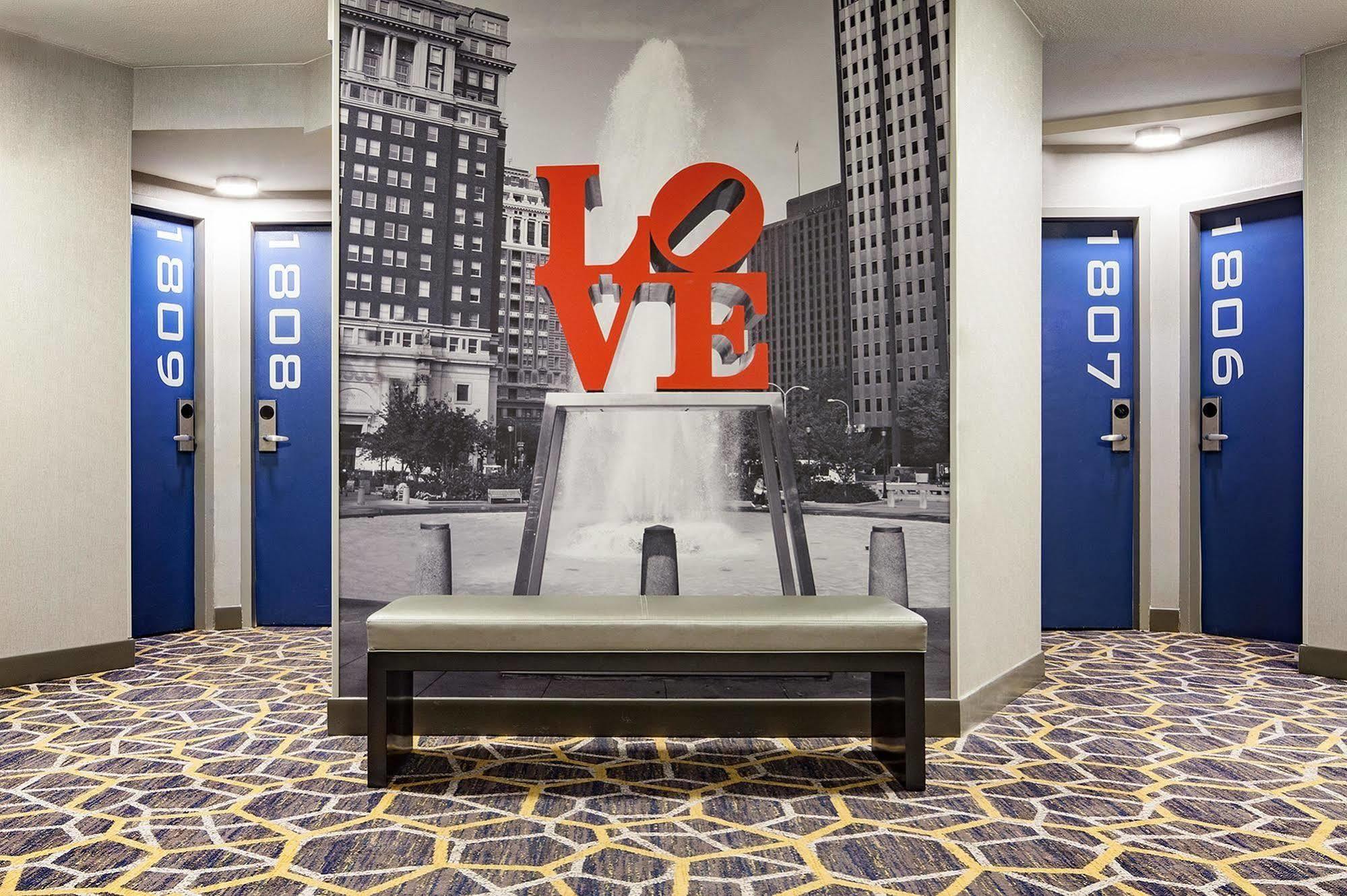 Embassy Suites Philadelphia - Center City Ngoại thất bức ảnh