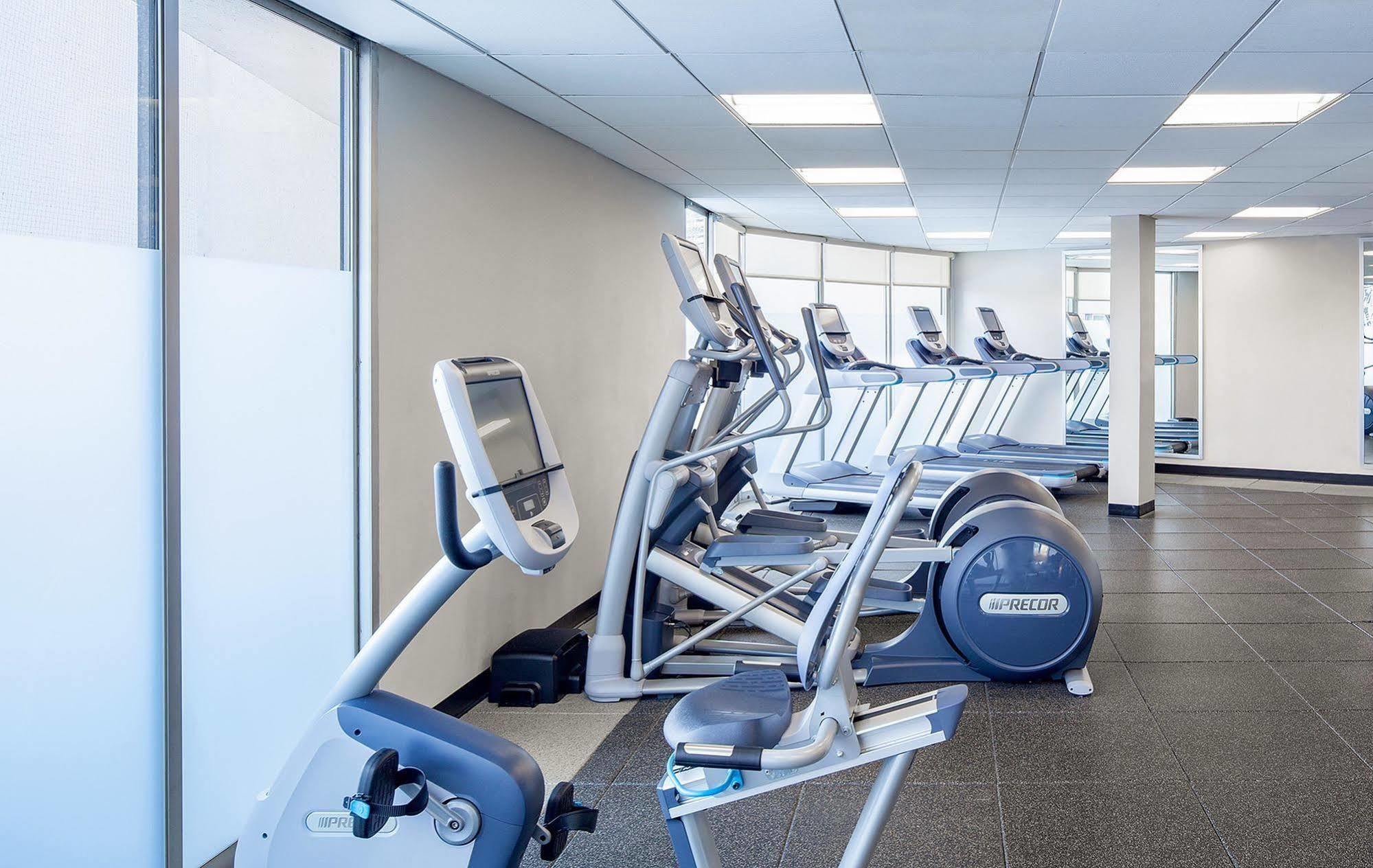 Embassy Suites Philadelphia - Center City Ngoại thất bức ảnh